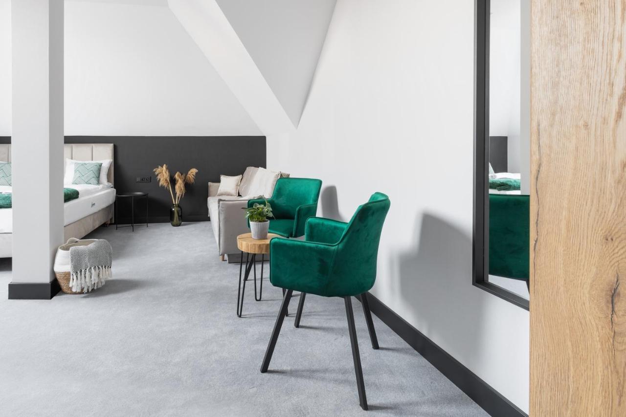 Hotel Natura Slonsk Екстериор снимка