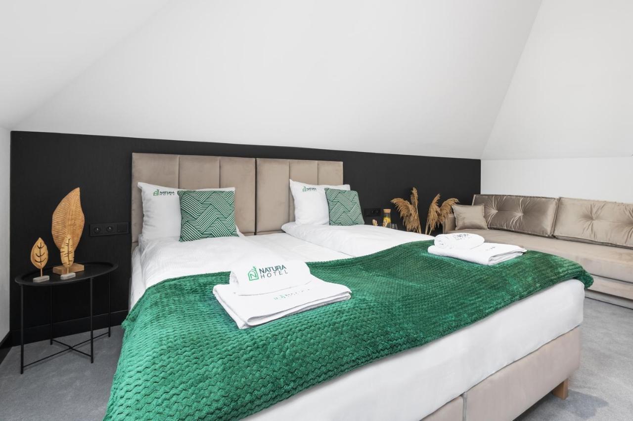 Hotel Natura Slonsk Екстериор снимка
